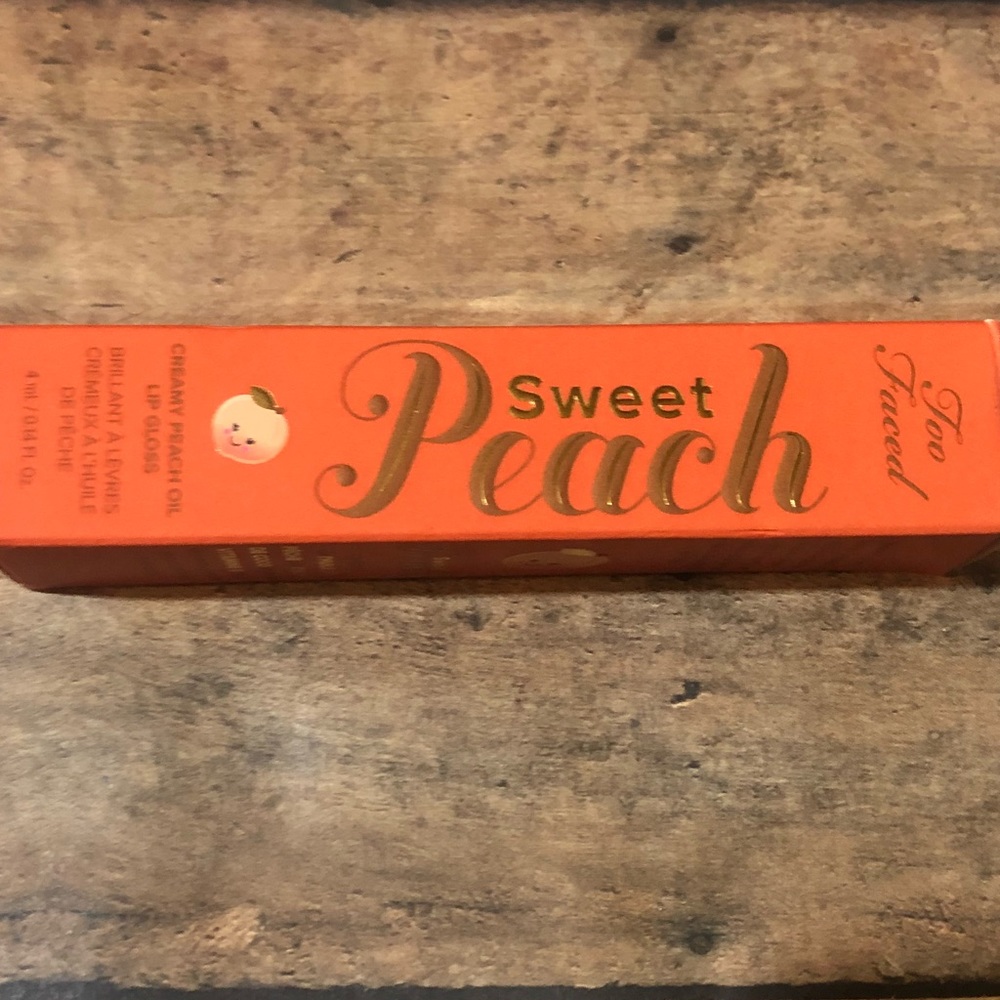 Too faced poppin peach lip gloss new authentic